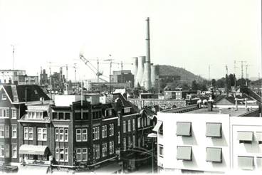 L Lies augustus 1976